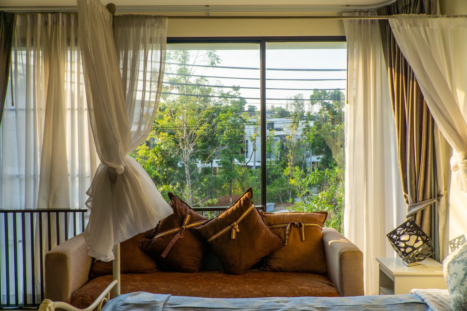 Property image - full photo 11