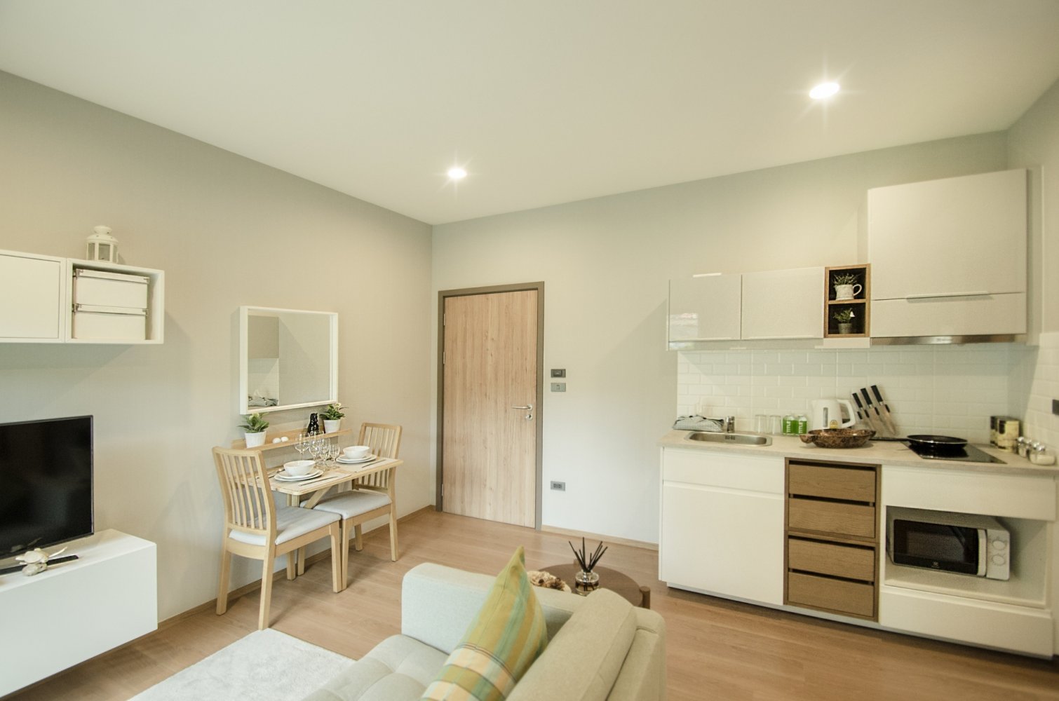 Property image - full photo 5