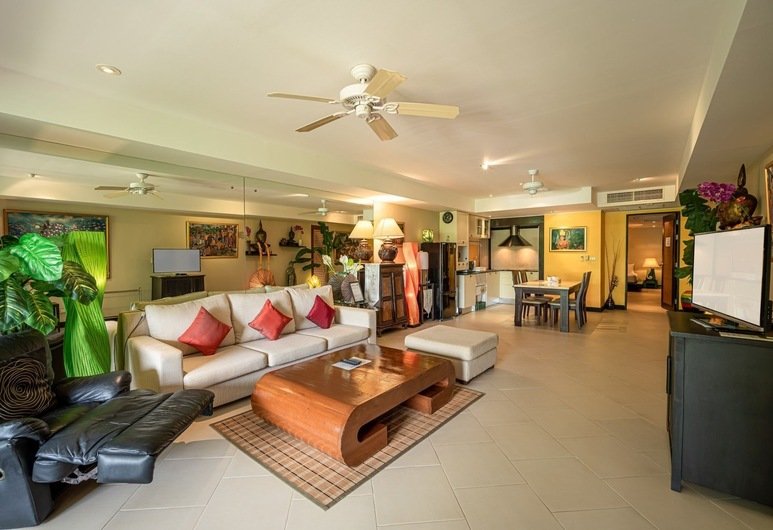 Property image - full photo 10