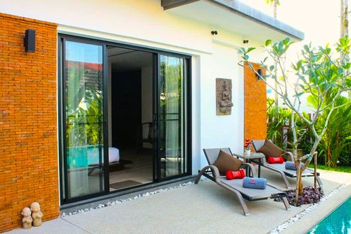 Property image - full photo 2