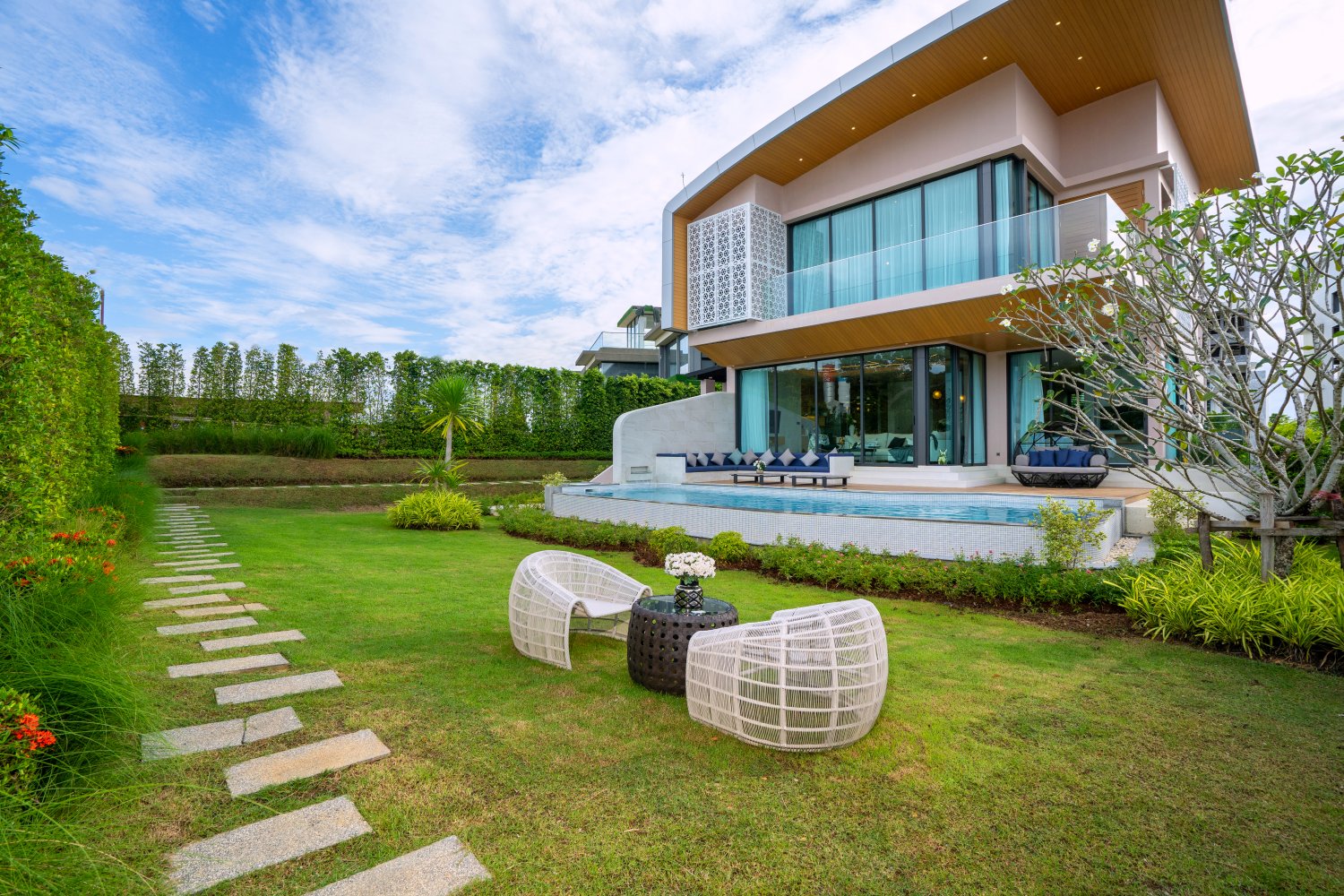 Property image - full photo 7