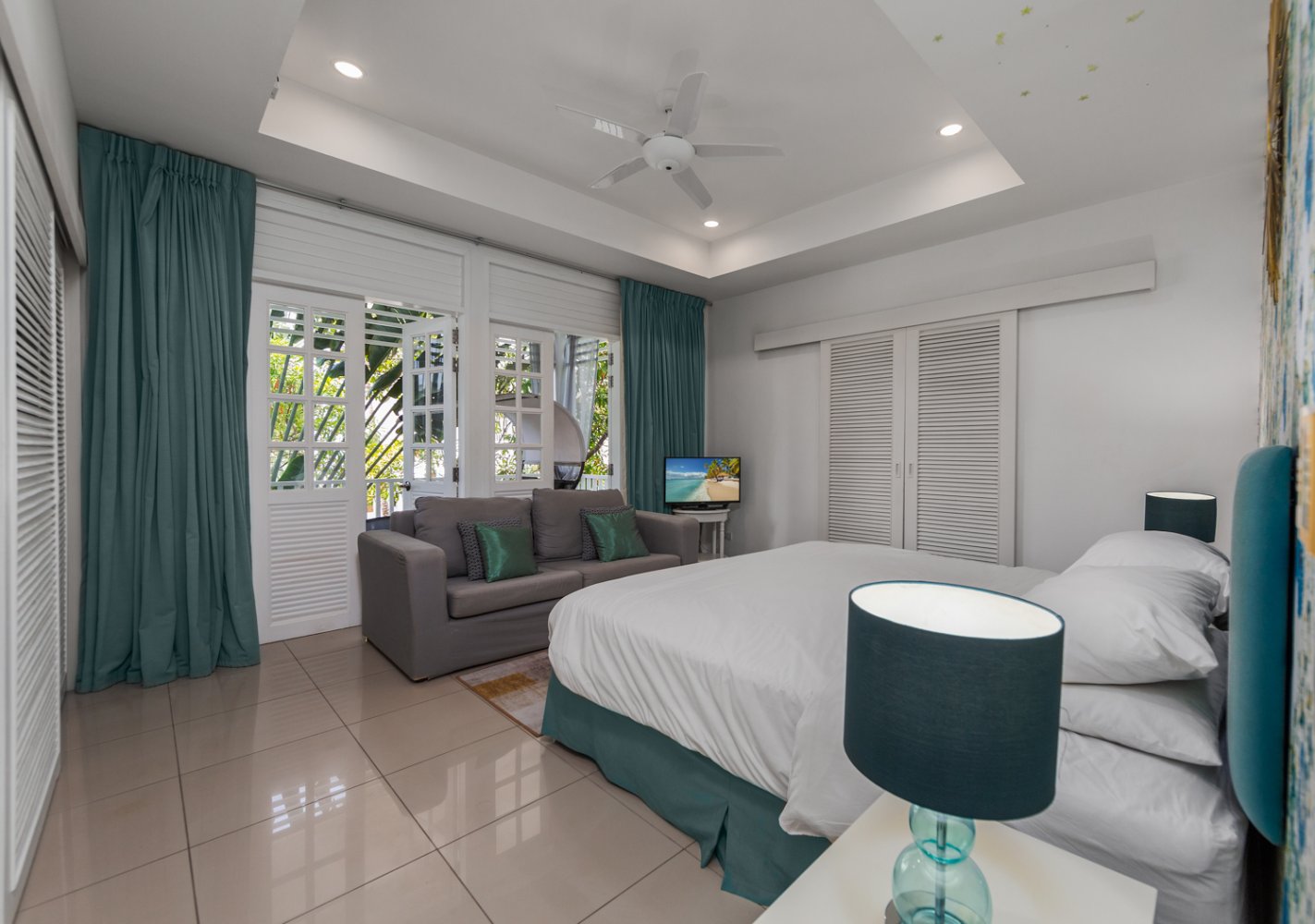 Property image - full photo 30