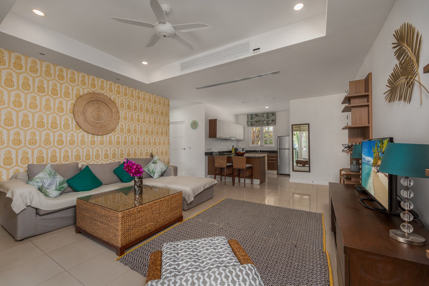 Property image - full photo 16