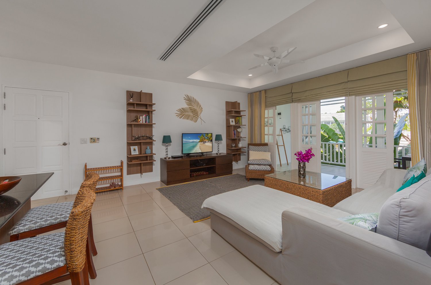 Property image - full photo 33