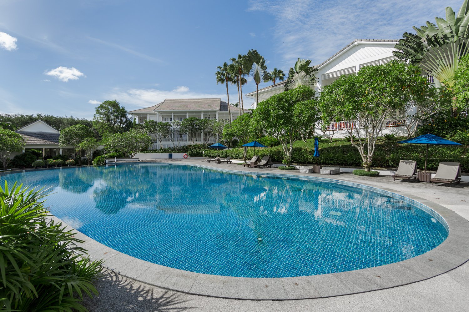 Property image - full photo 5