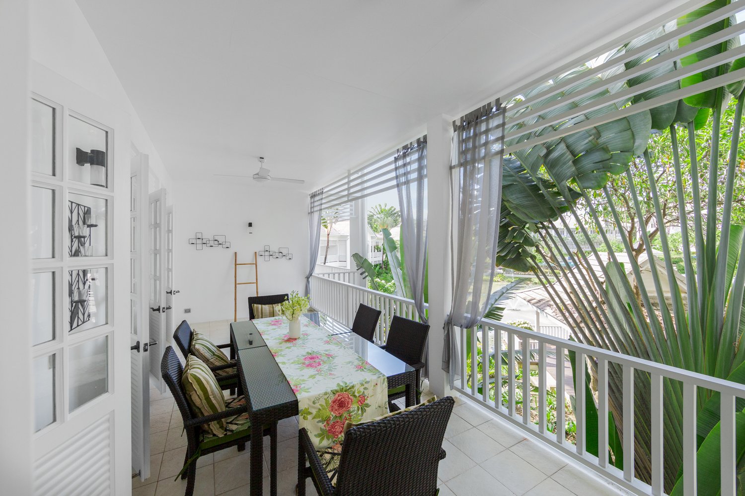 Property image - full photo 5