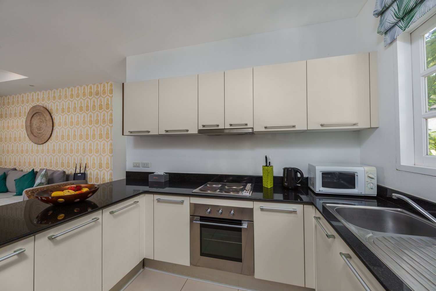 Property image - full photo 9