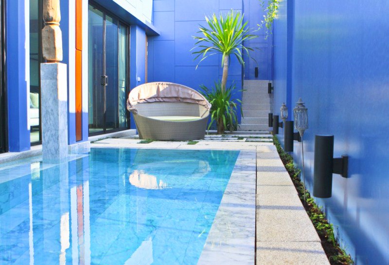 Property image - full photo 2