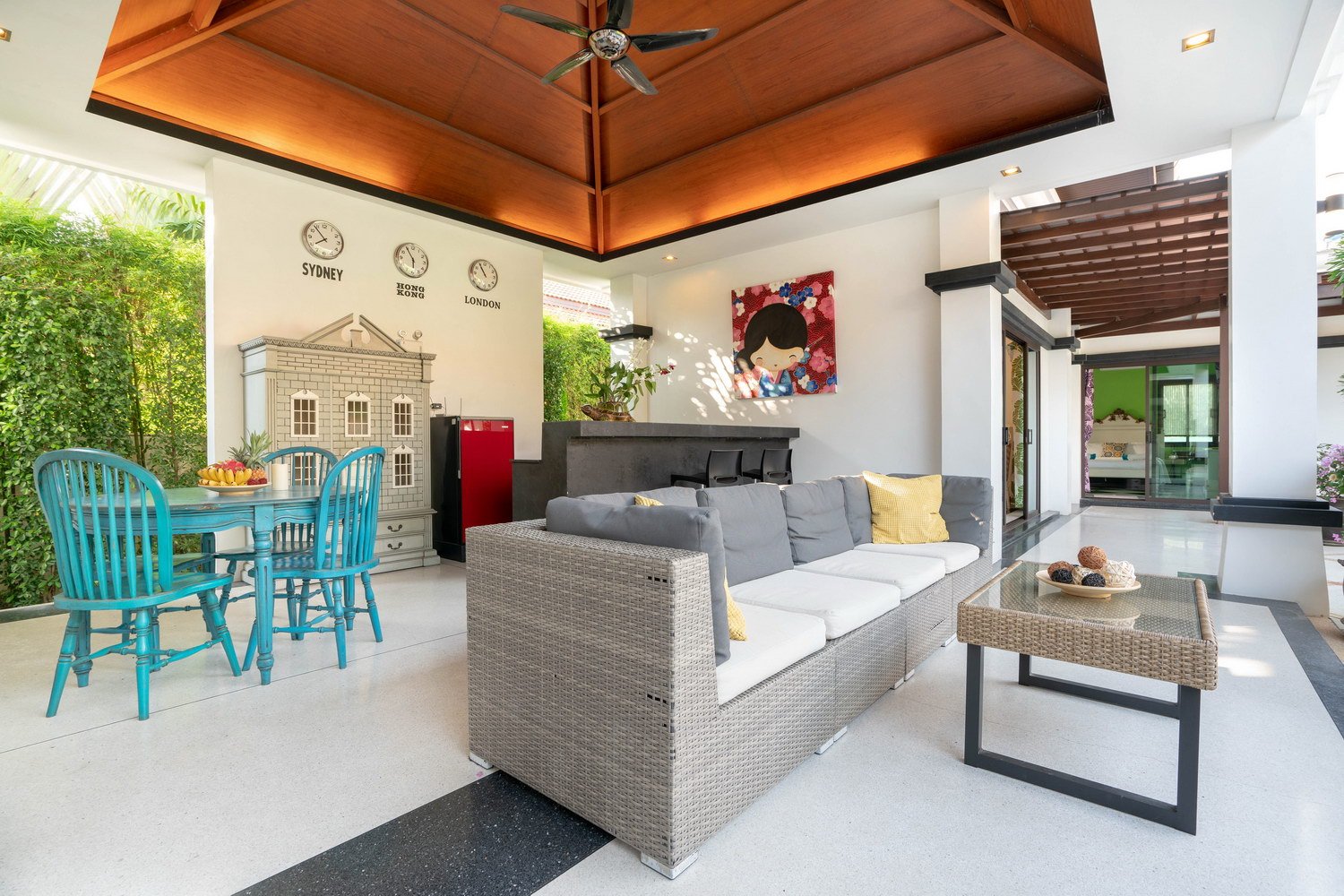 Property image - full photo 10