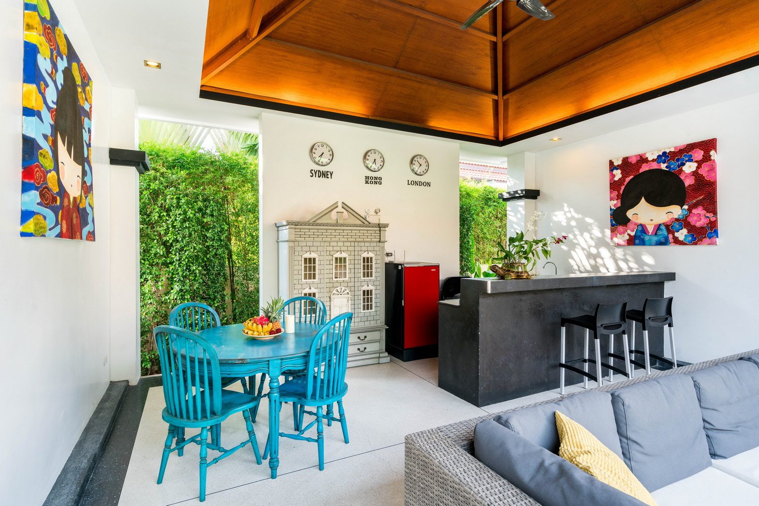 Property image - full photo 3