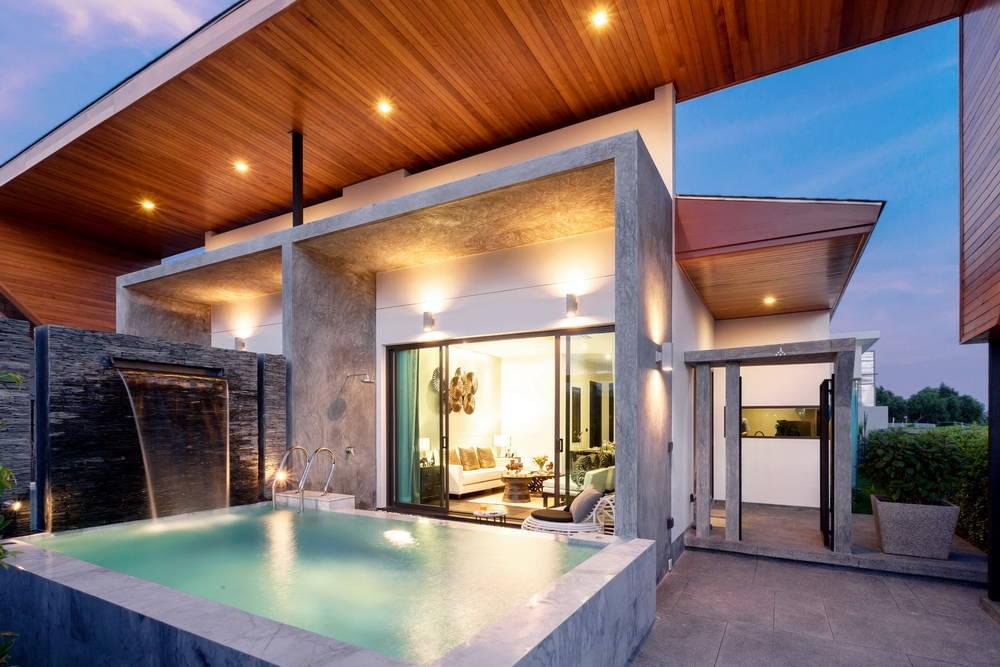 Property image - full photo 1