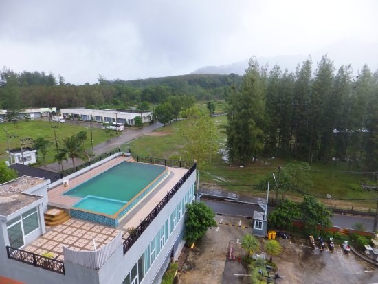 Property image - full photo 5