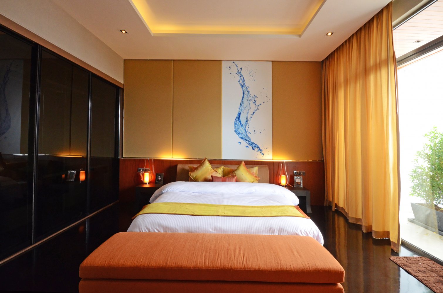 Property image - full photo 15