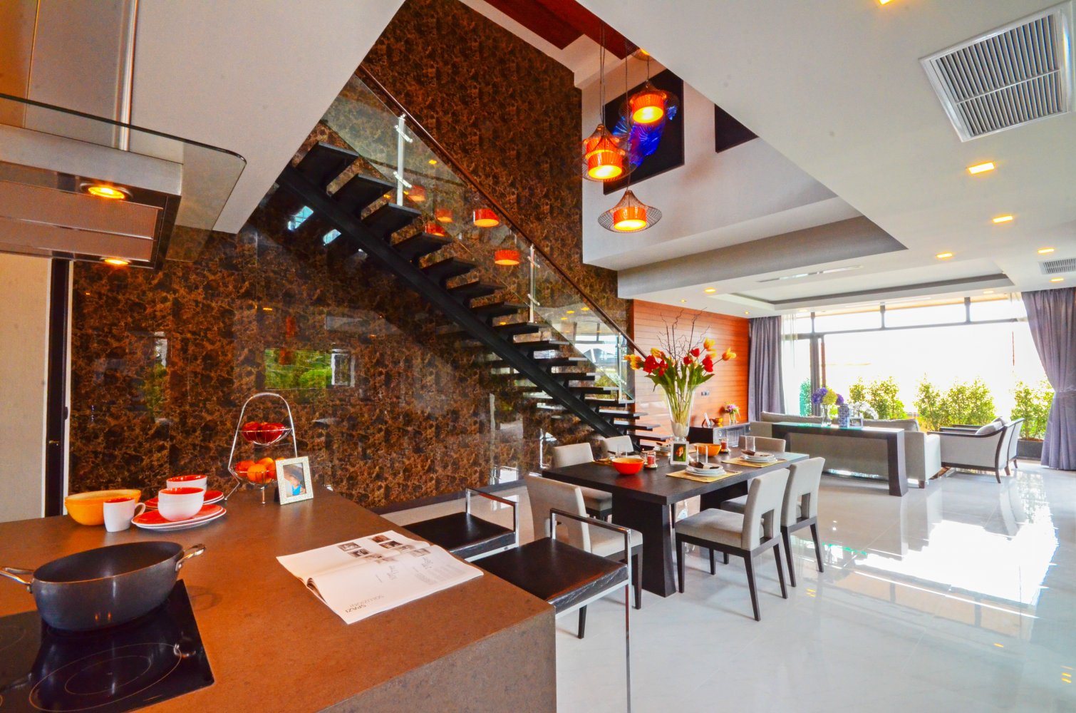 Property image - full photo 8