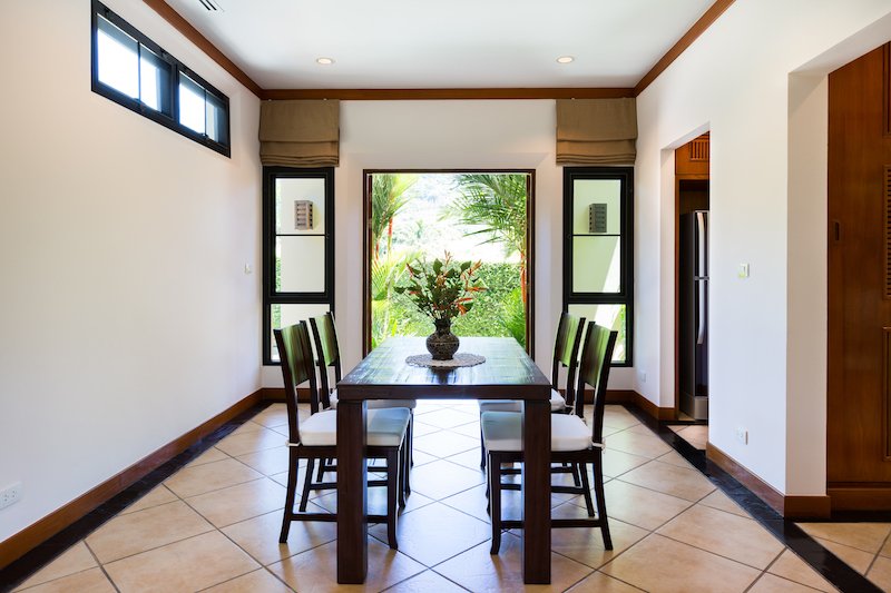 Property image - full photo 10