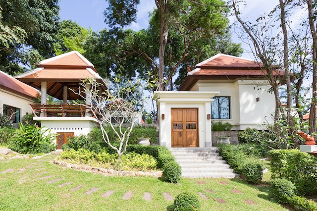 Property image - full photo 3