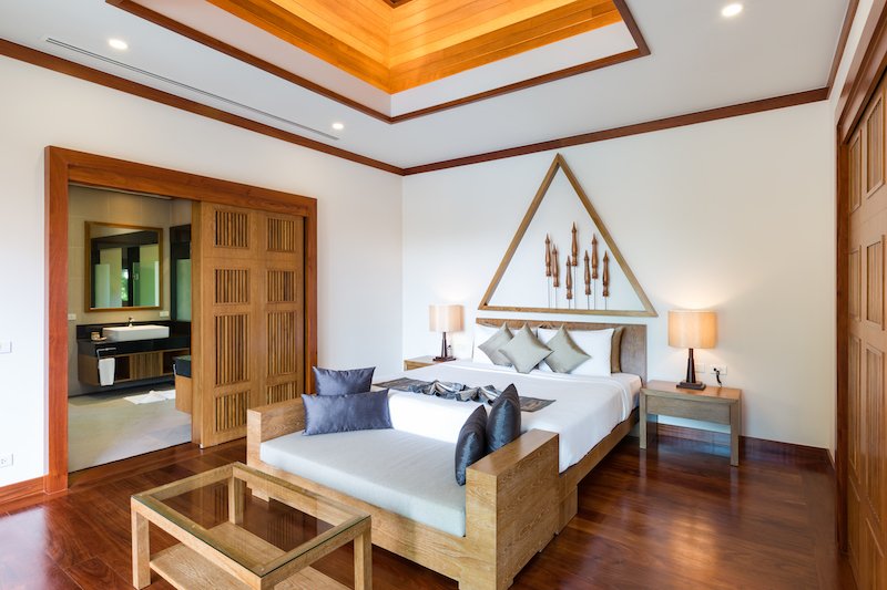 Property image - full photo 15