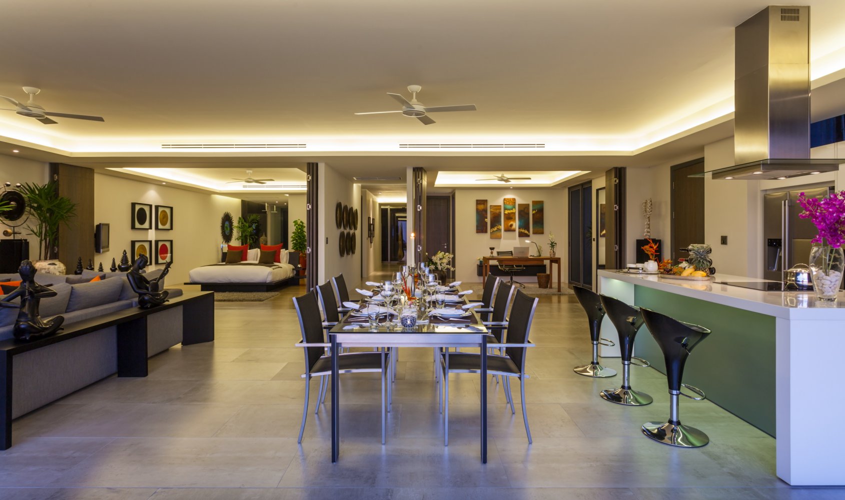 Property image - full photo 12