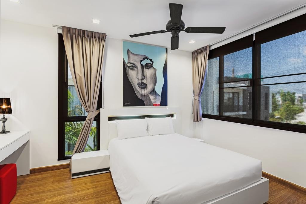 Property image - full photo 27