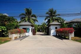 Property image - full photo 3