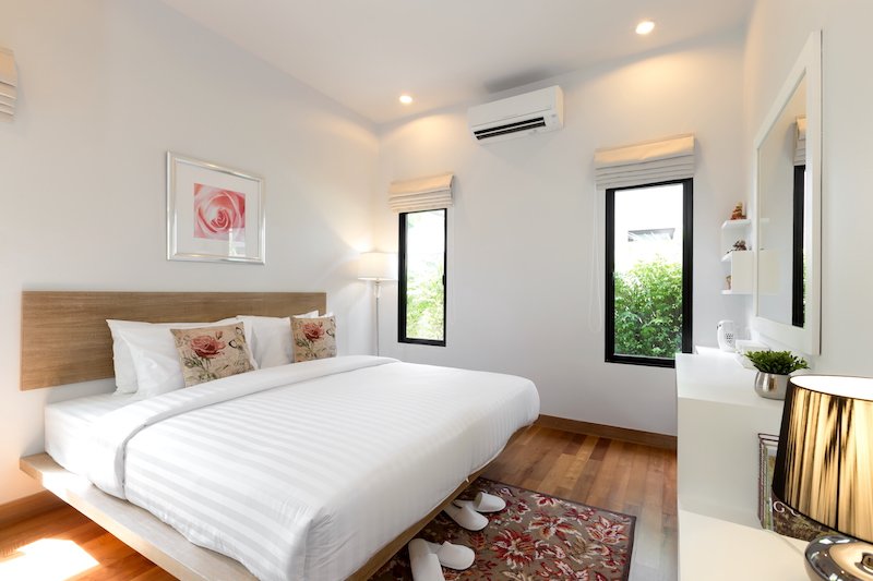 Property image - full photo 11