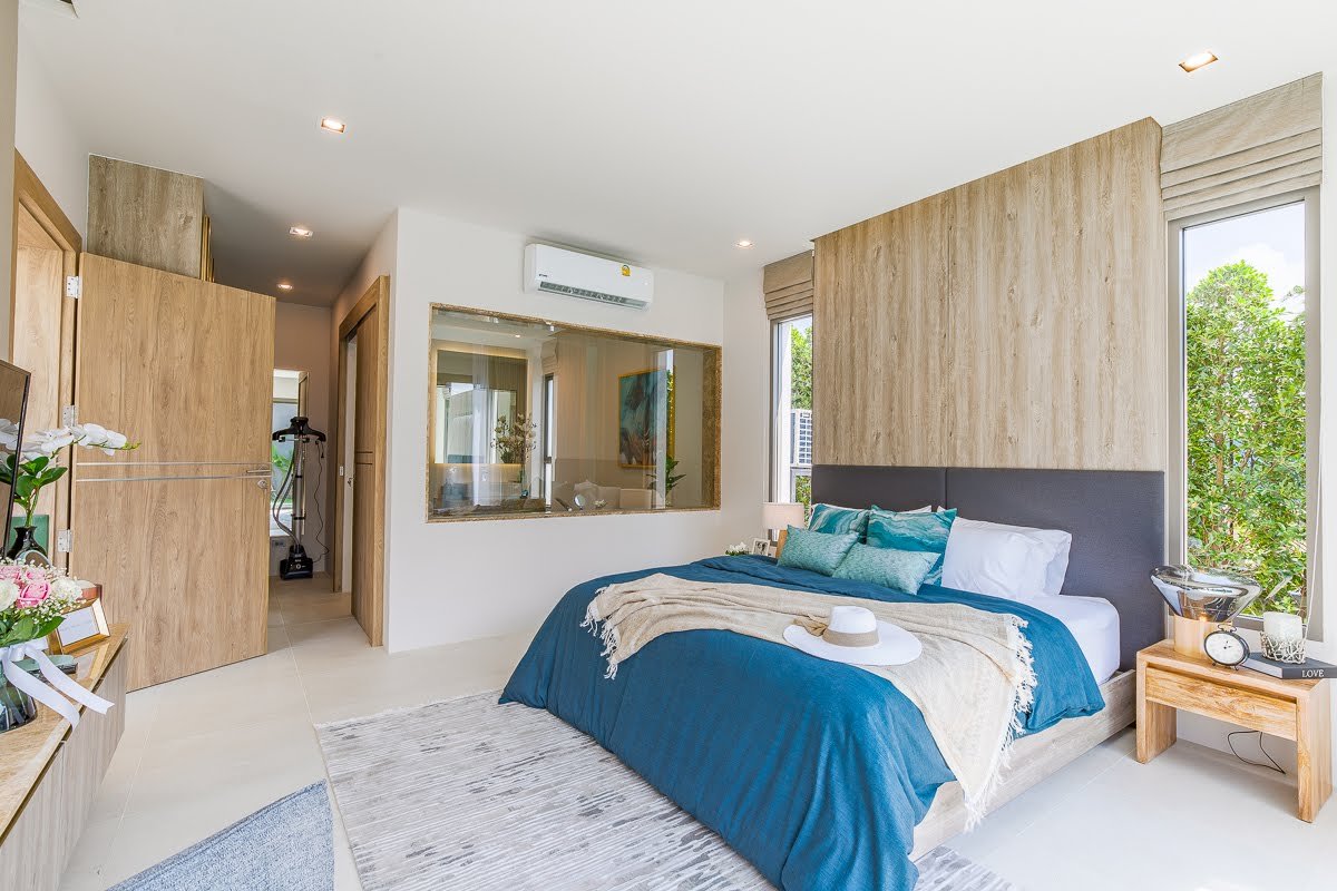 Property image - full photo 15