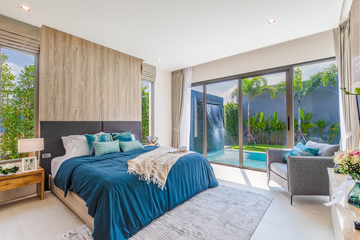 Property image - full photo 4