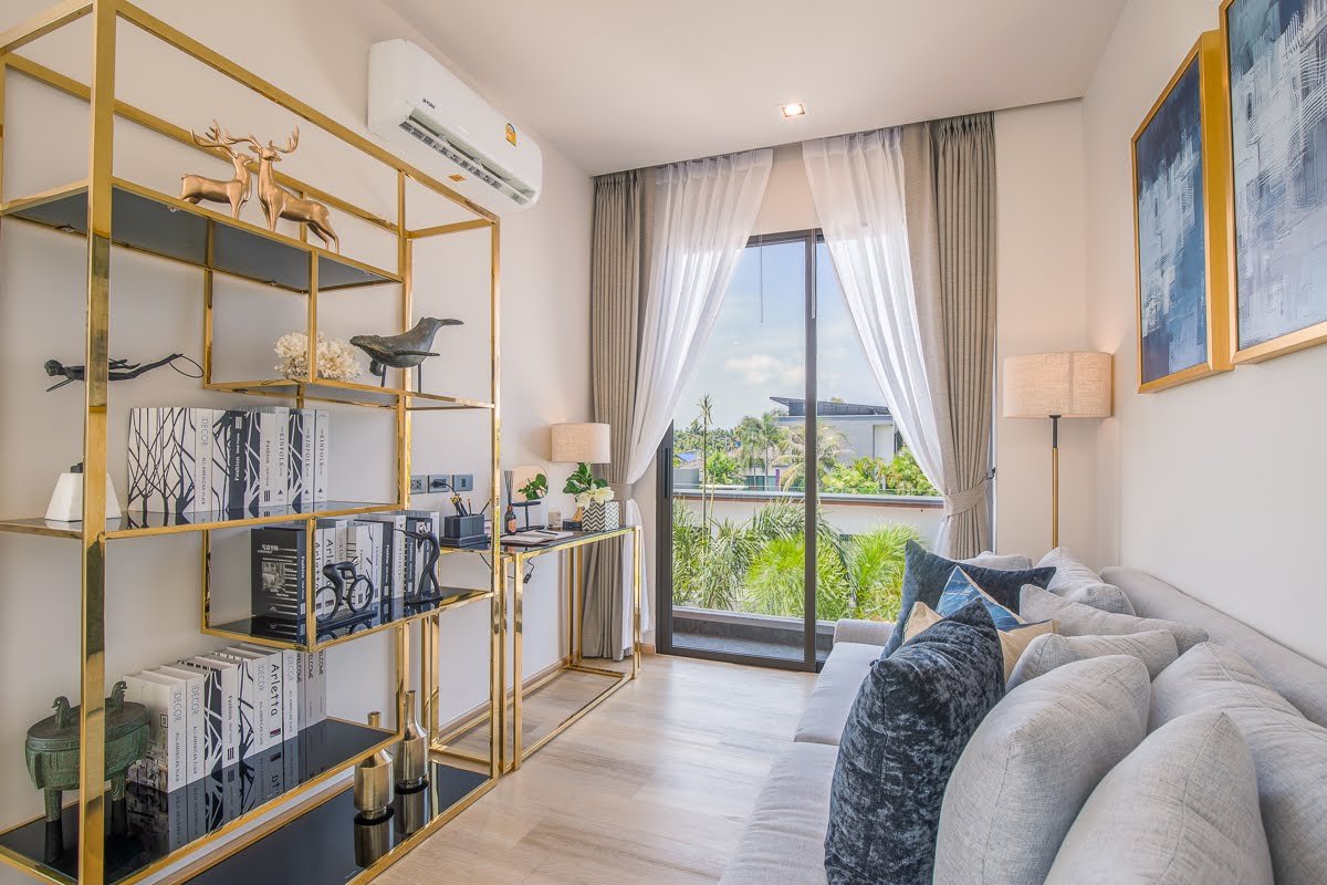 Property image - full photo 17