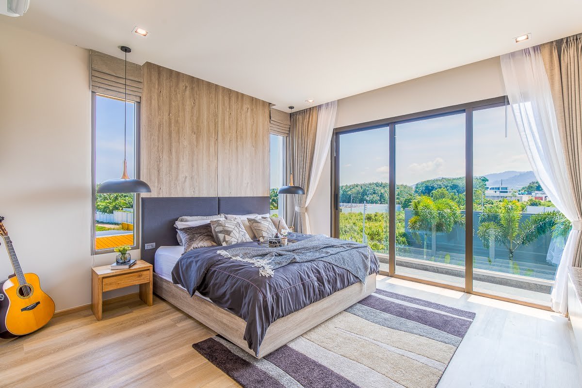 Property image - full photo 10