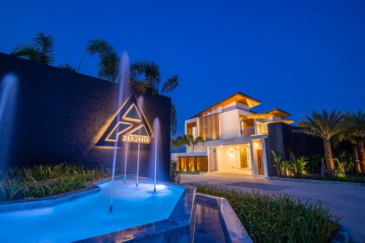 Property image - full photo 45