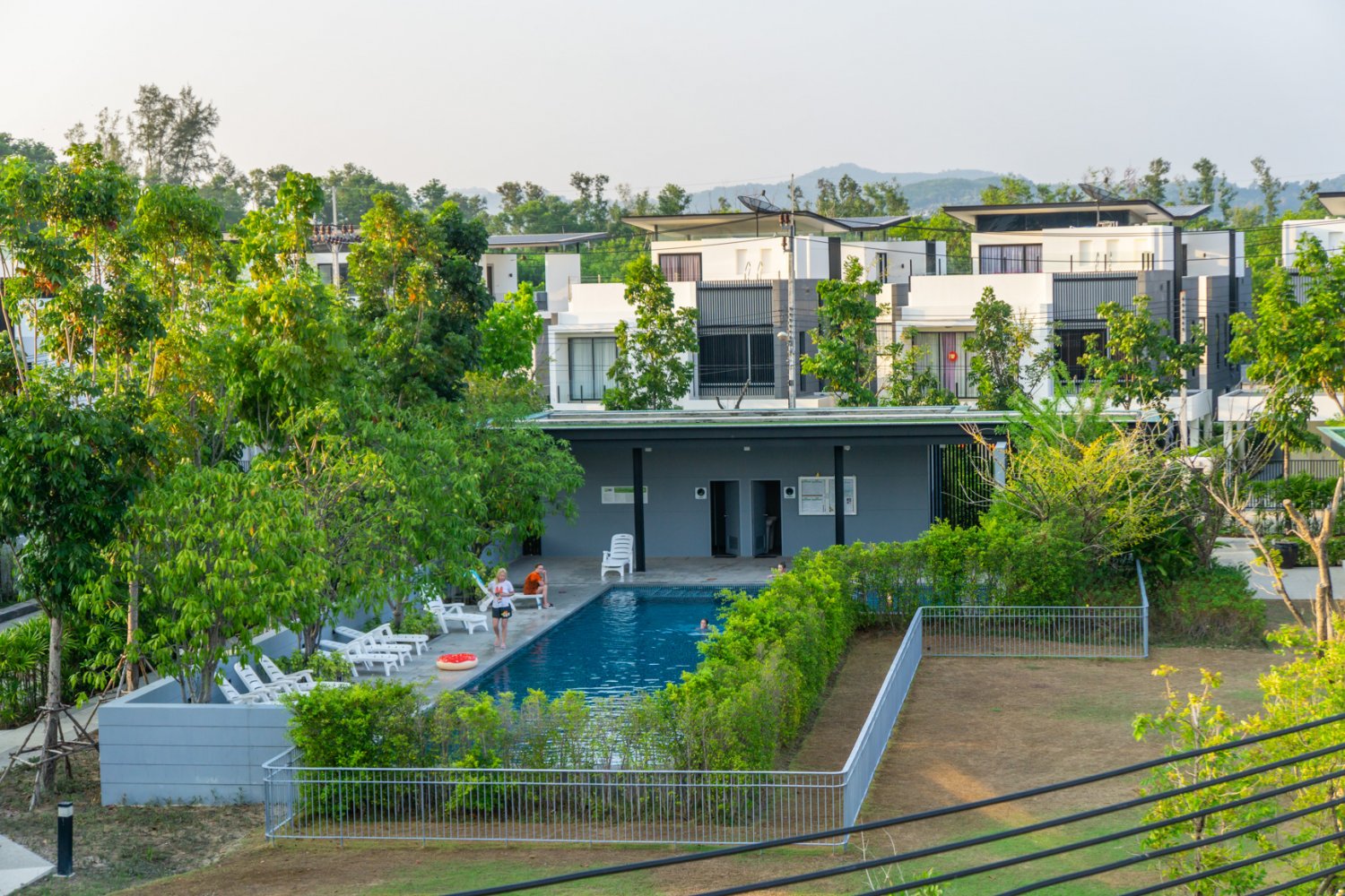 Property image - full photo 11