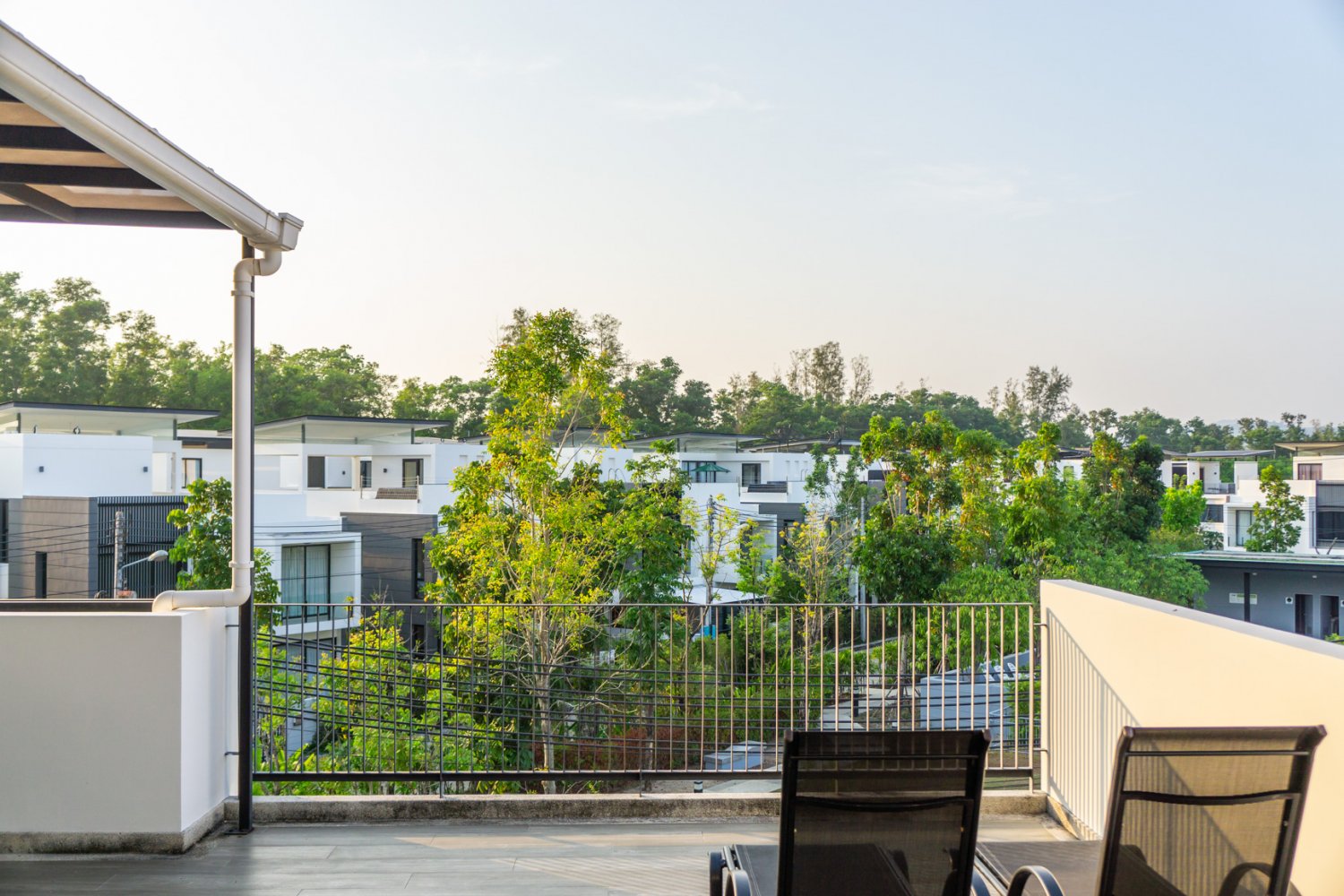 Property image - full photo 10
