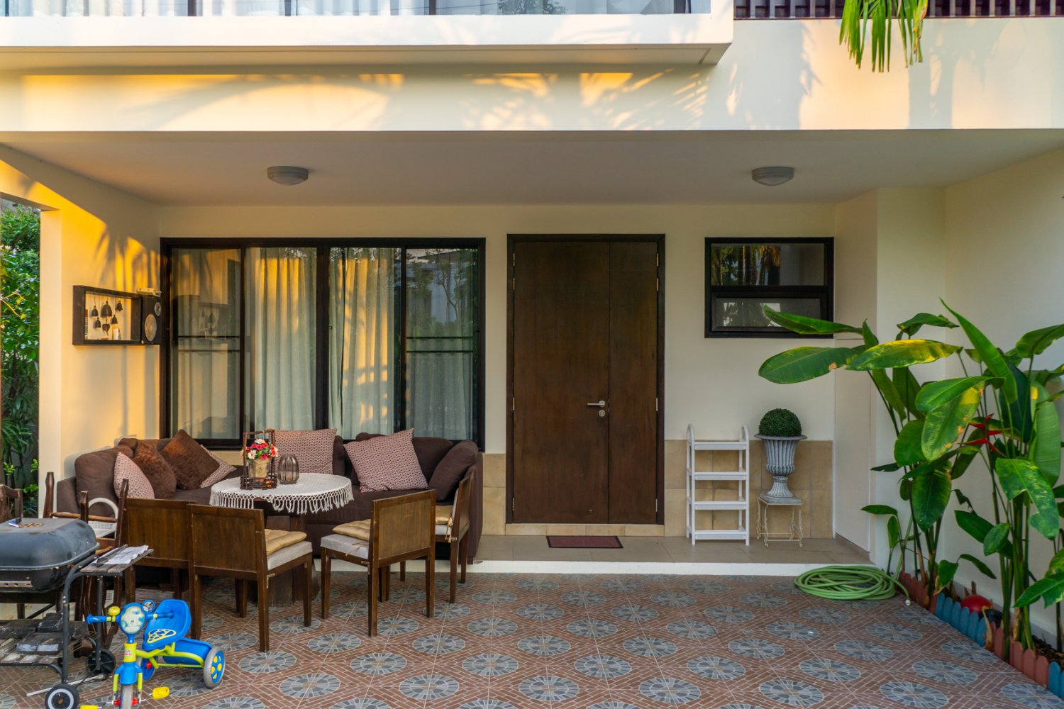 Property image - full photo 12