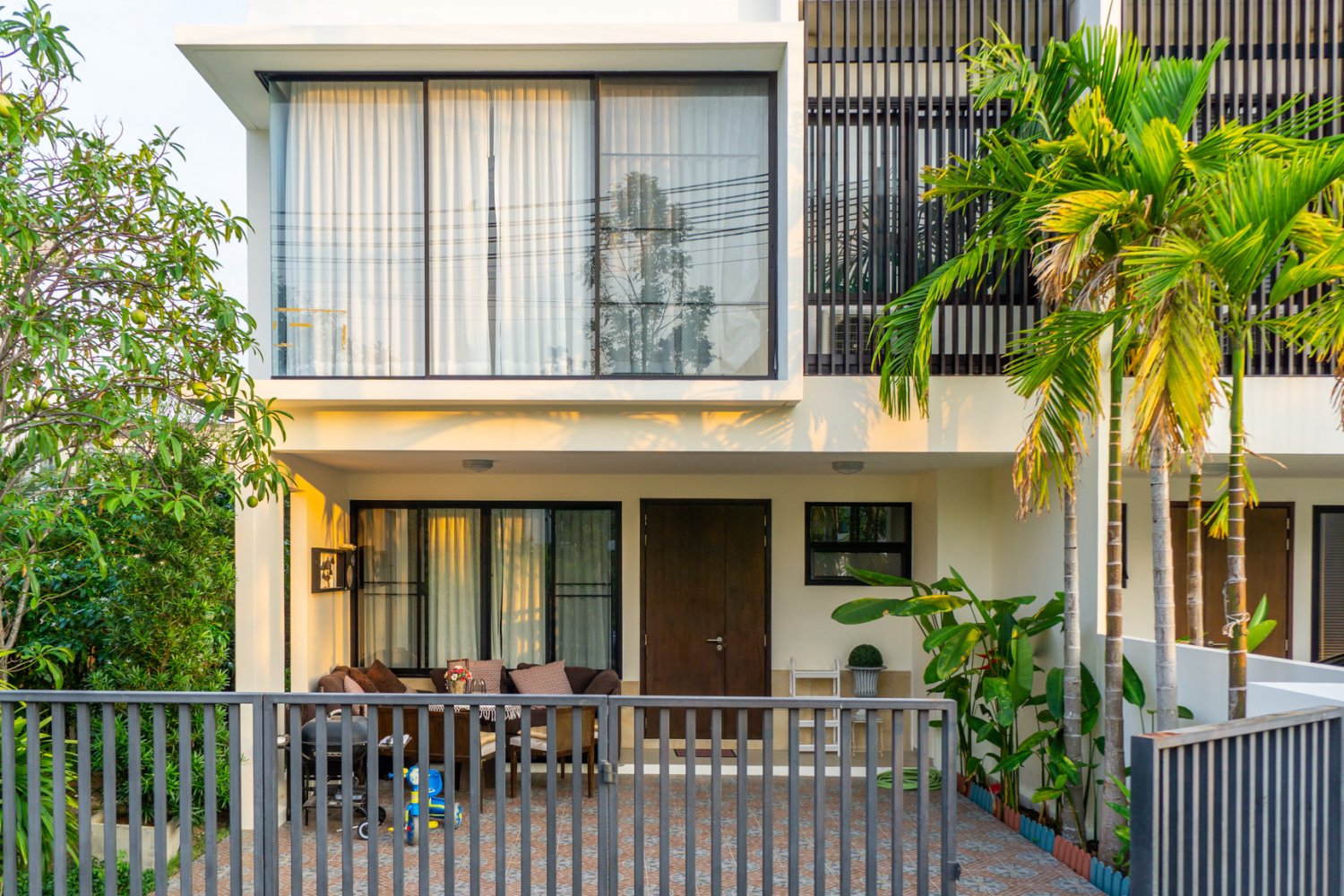 Property image - full photo 1