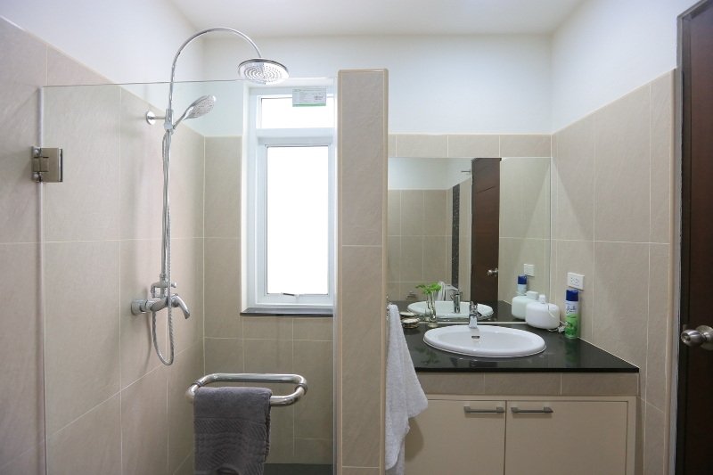 Property image - full photo 6