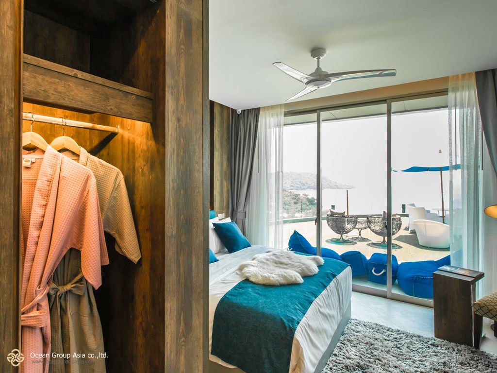 Property image - full photo 2