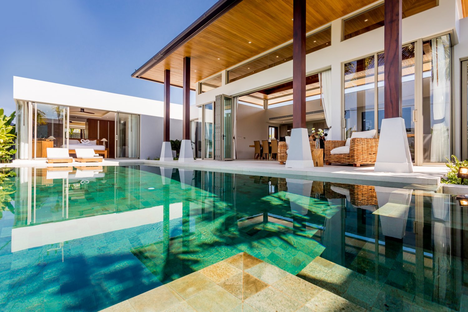 Property image - full photo 11