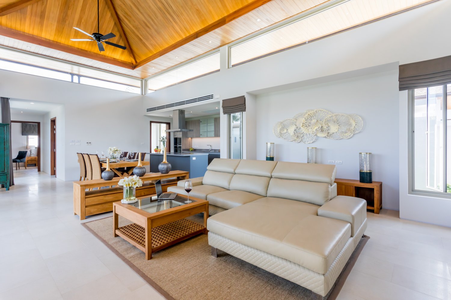 Property image - full photo 8