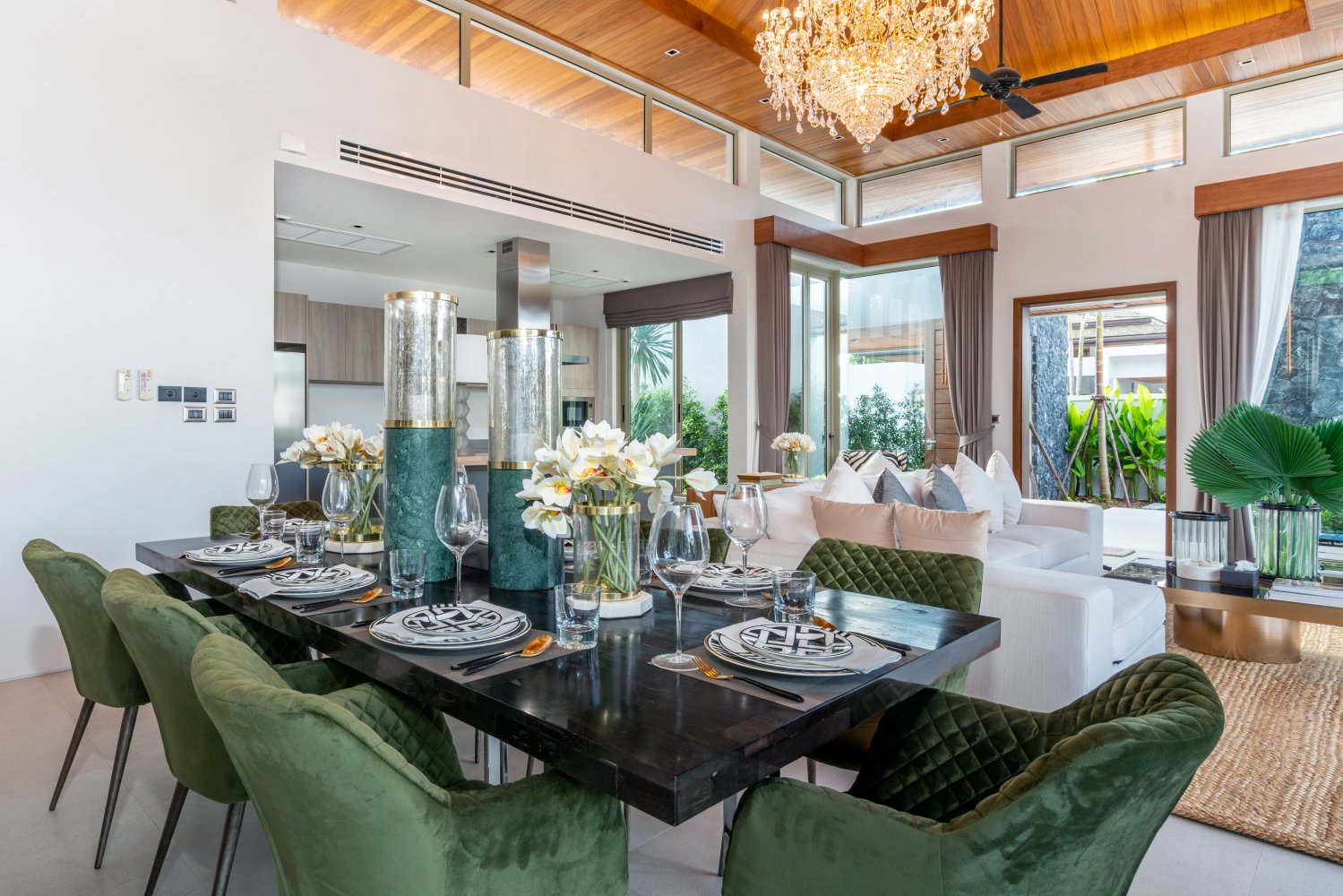 Property image - full photo 14