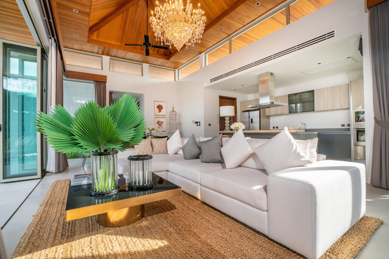 Property image - full photo 16