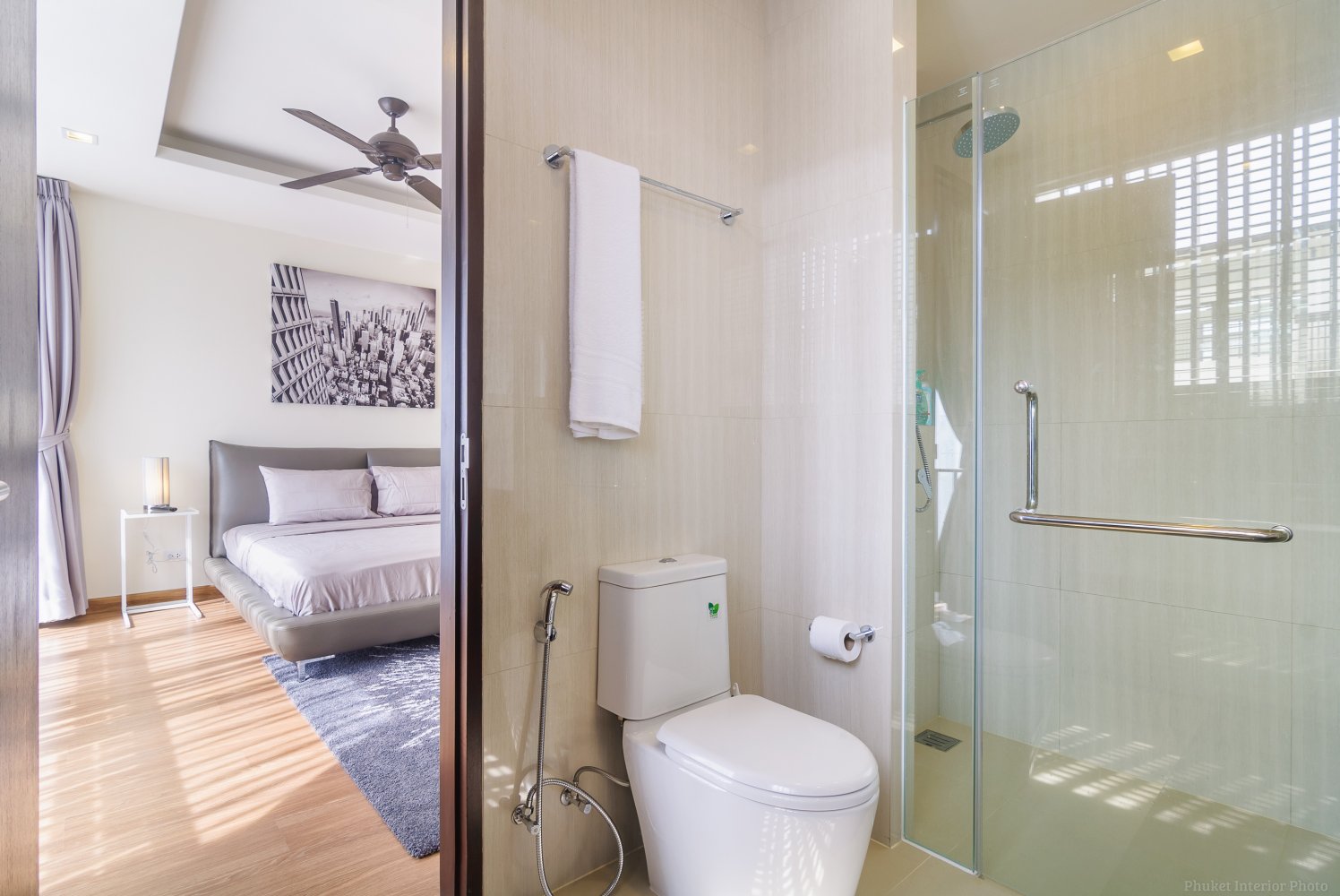 Property image - full photo 30