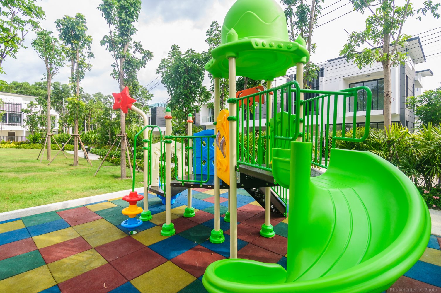 Property image - full photo 5