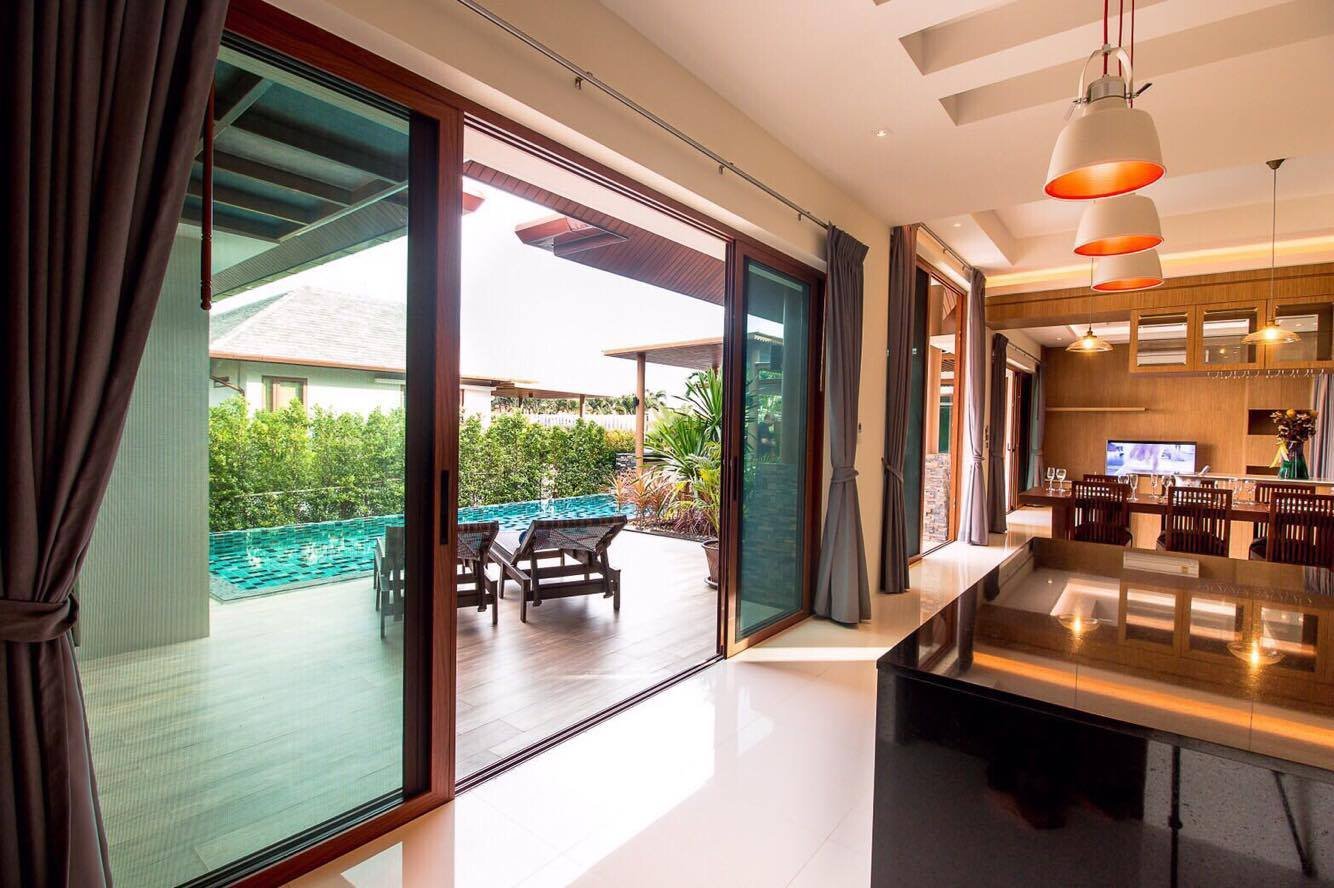 Property image - full photo 9
