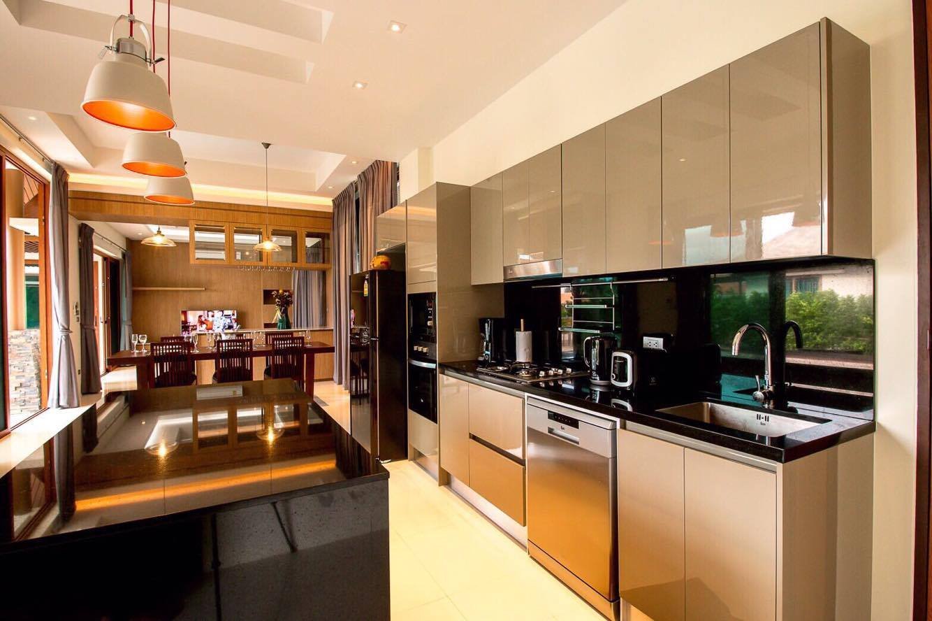 Property image - full photo 3