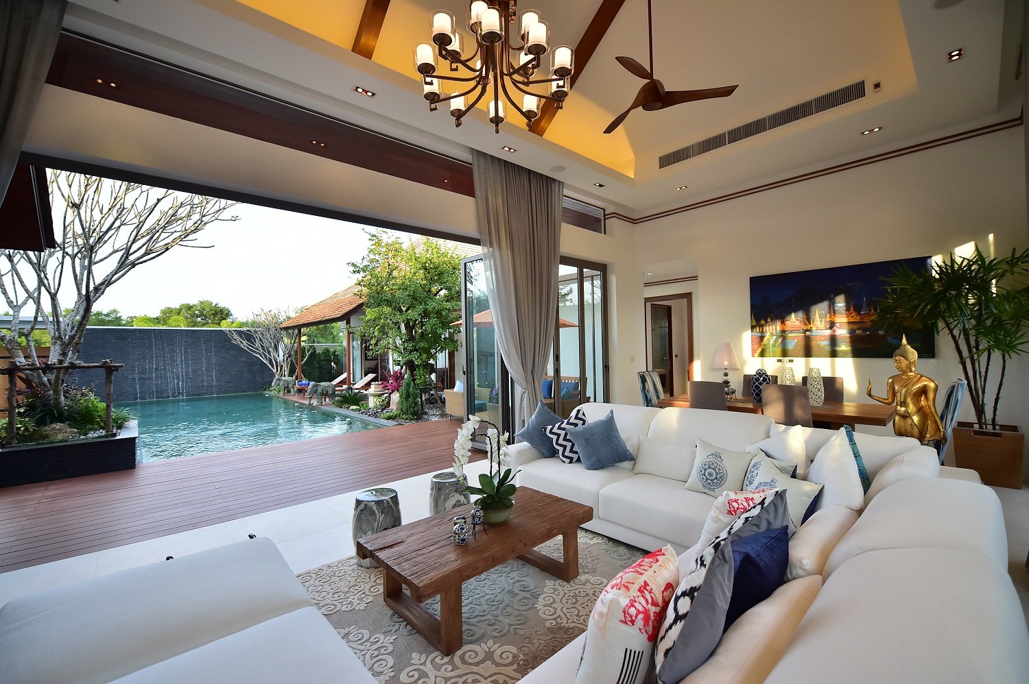 Property image - full photo 9