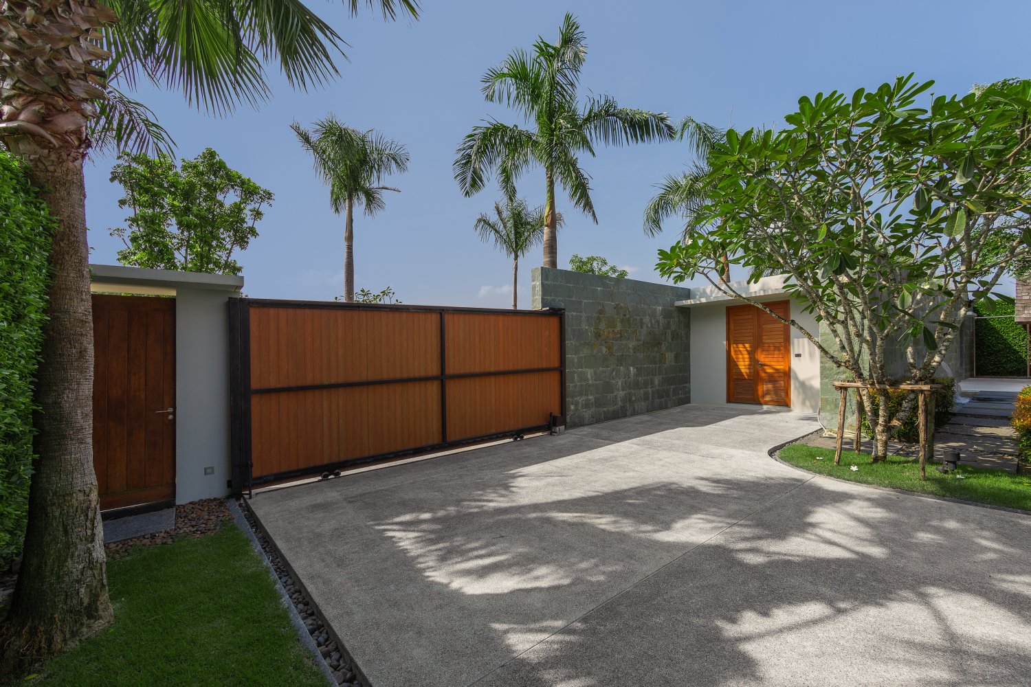 Property image - full photo 26