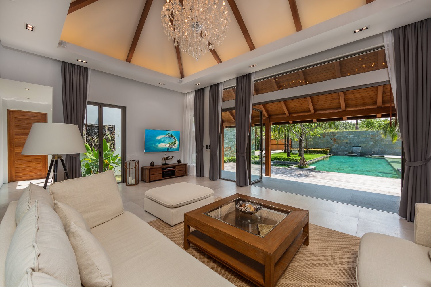 Property image - full photo 70
