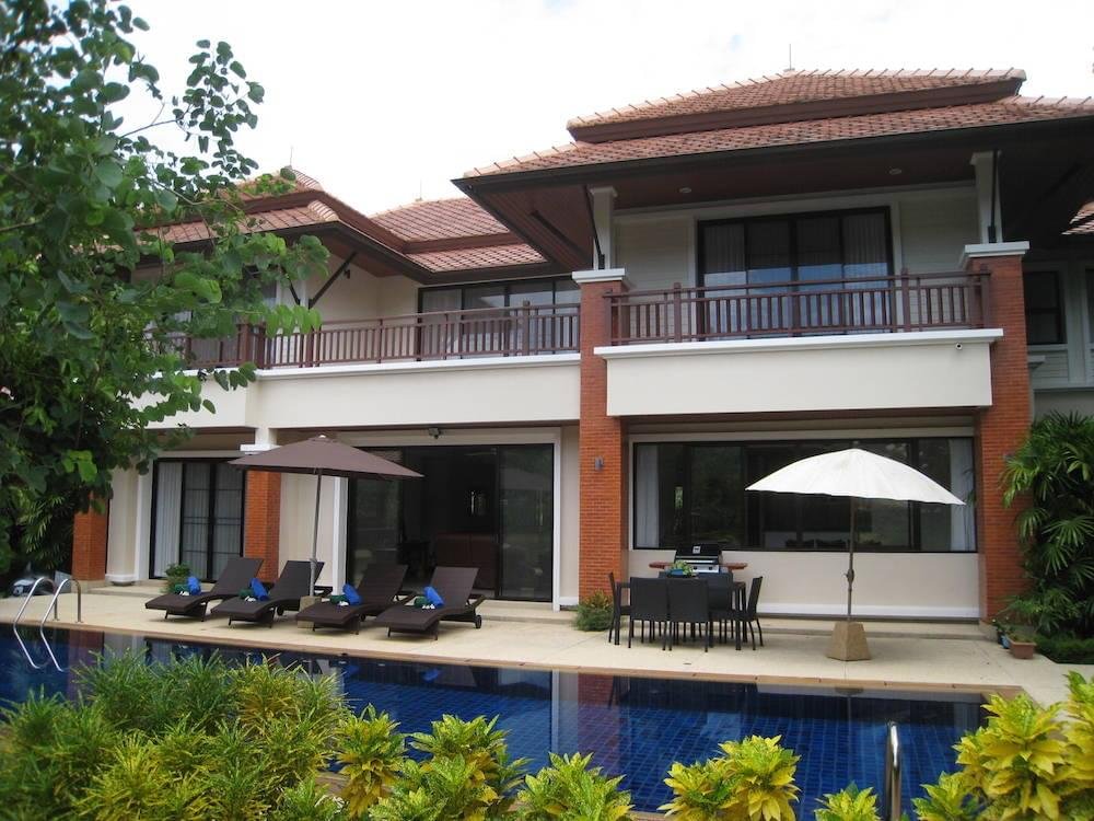 Property image - full photo 38