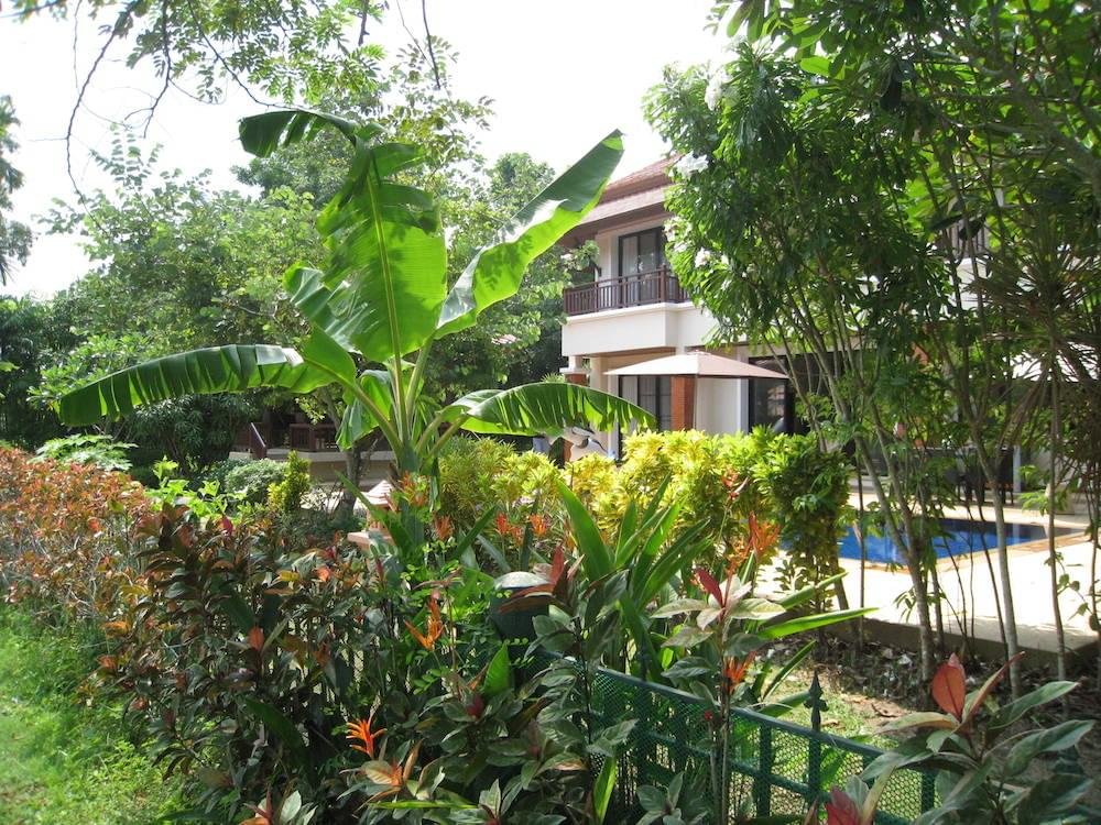 Property image - full photo 2