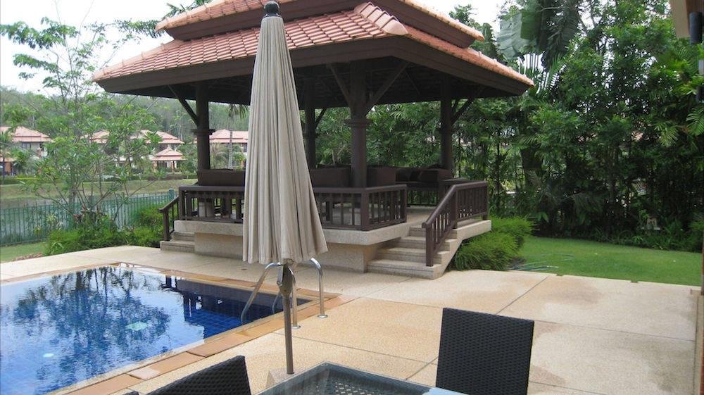 Property image - full photo 17